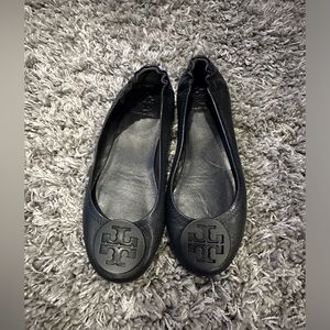 Tory Burch Navy Ballet Flat size 5.5